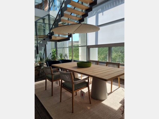 Gruppi tavoli e sedute Outdoor Cassina Dine out