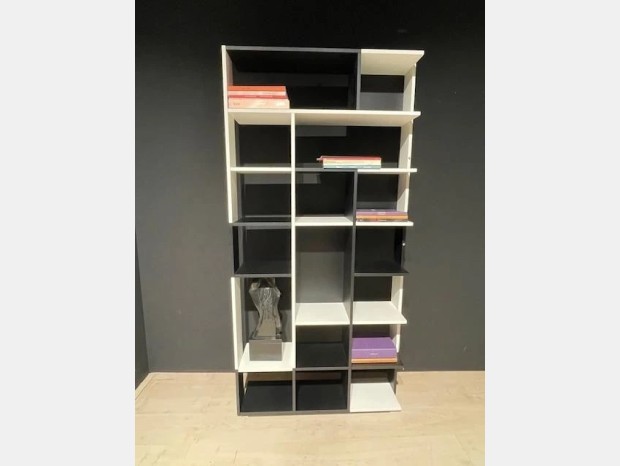 Piccola libreria Horm SUDOKU