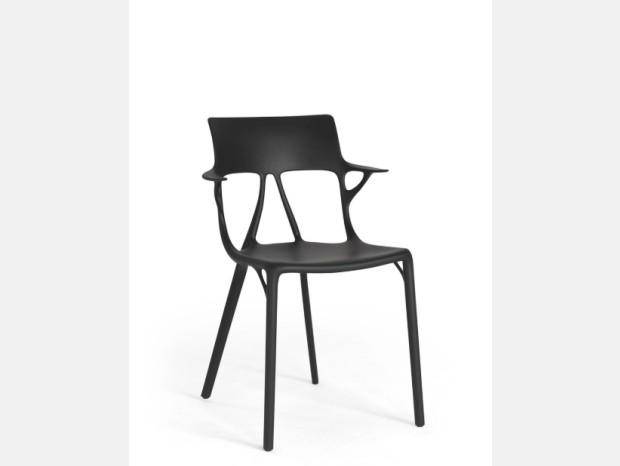 Sedia con braccioli Kartell a.i.