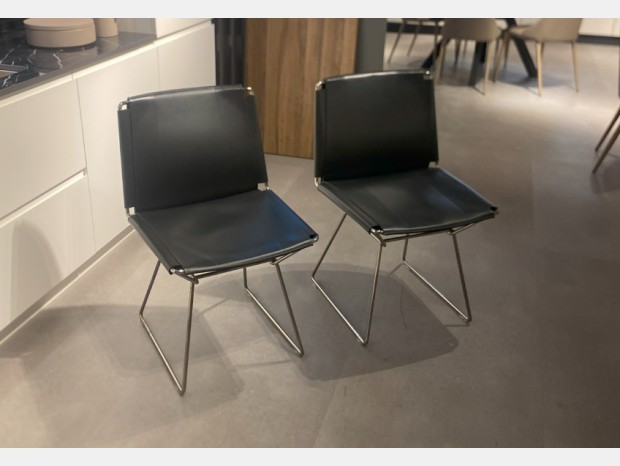 Sedia senza braccioli MDF Neil Leather chair