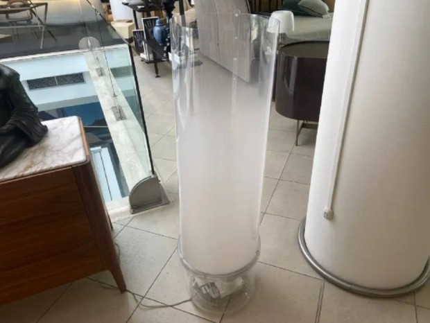 Lampada da terra Artemide Yin Flu Metamorfosi 3
