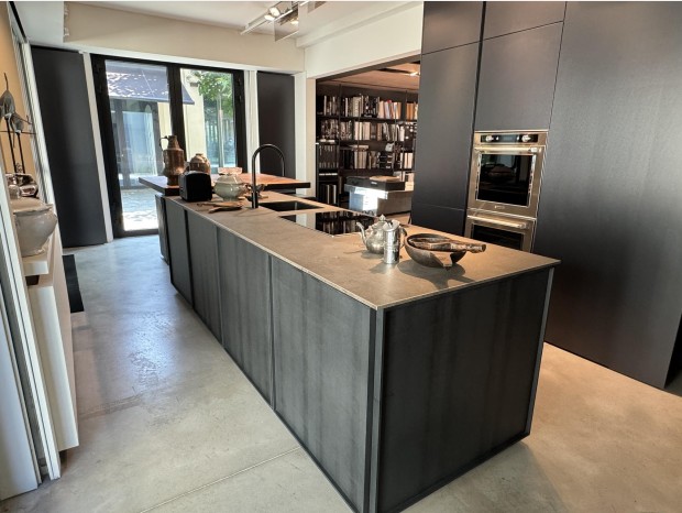 Cucina con Isola Modulnova Frame