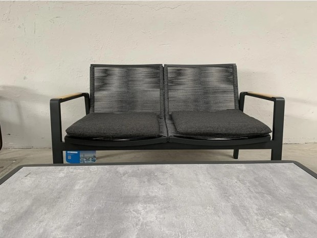 Divano da giardino Higold COLLEZIONE NOFI 3.0