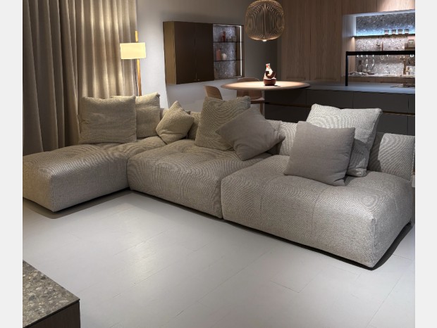 Divano Chaise-longue Saba Italia Pixel