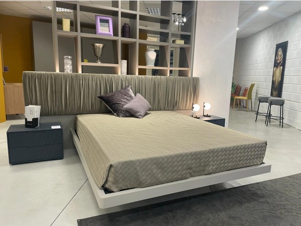 Letto matrimoniale Santa Lucia Solano