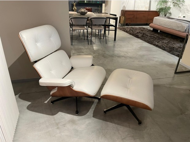 Poltrona con pouf Sigerico Magnum