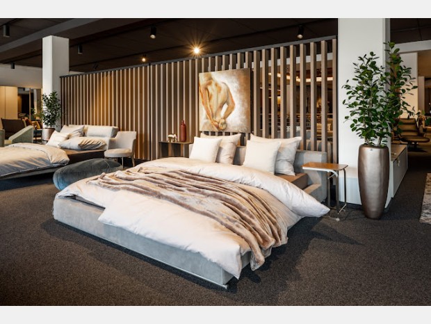 Letto matrimoniale Flexform Groundpiece