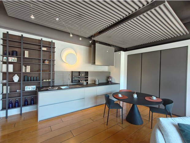 Cucina Modulnova Light con gola