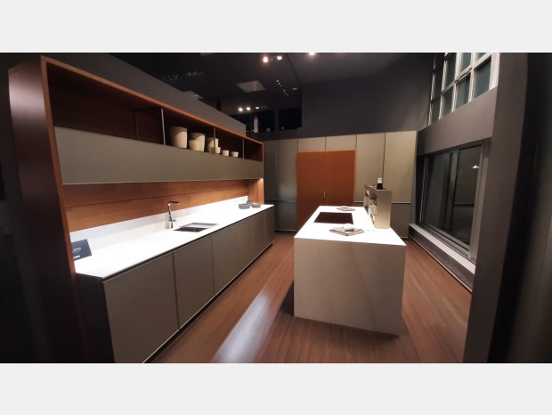 Cucina con Isola Composit BLEND