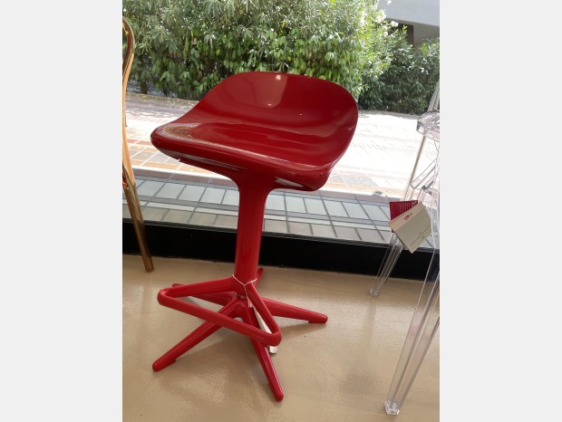 Sgabello Kartell spoon