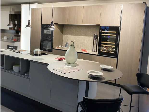 Cucina con Isola Euromobil ANTIS POD