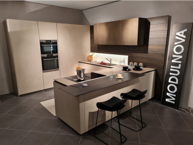 Cucina angolare Modulnova Skill milltech