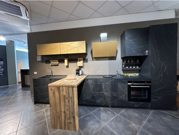 Cucina lineare Schmidt Arcos Mat e Loft