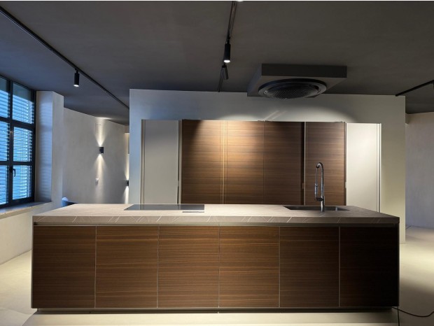 Cucina con Isola Molteni&C - Dada Engineered Hi Line 6 Frame Door