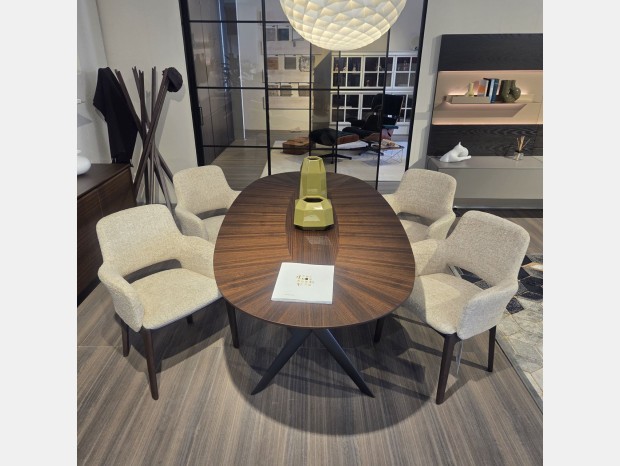 Poltroncina Molteni&C. Devon