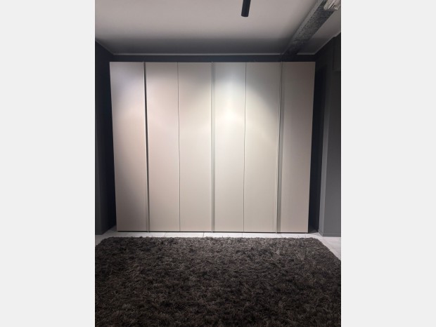 Armadio battente Guzzini & Fontana Flat
