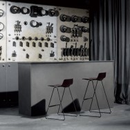 PRESSIOUS - Sgabello -  HORM CASAMANIA