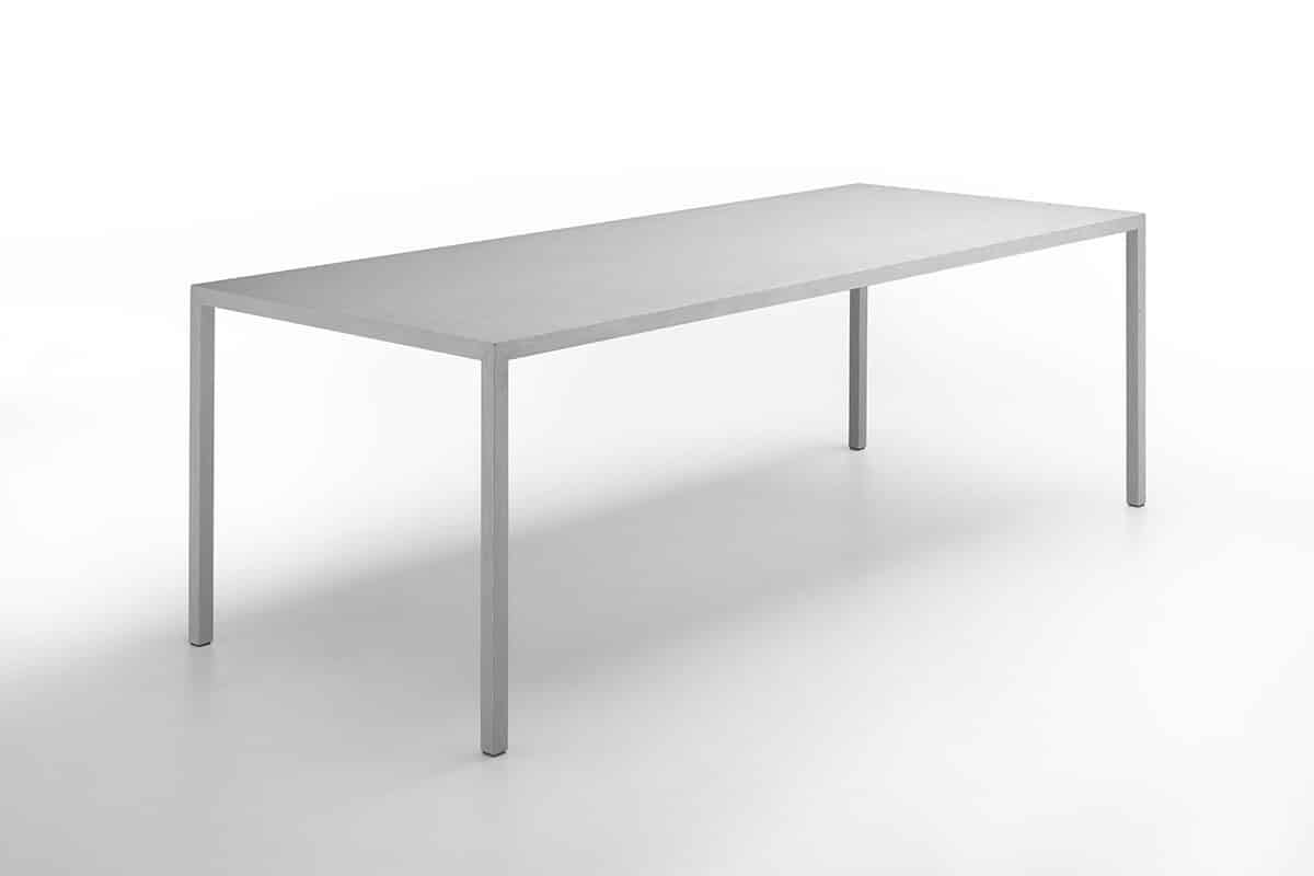 TENSE MATERIAL PIETRA - Tavolo - MDF Italia