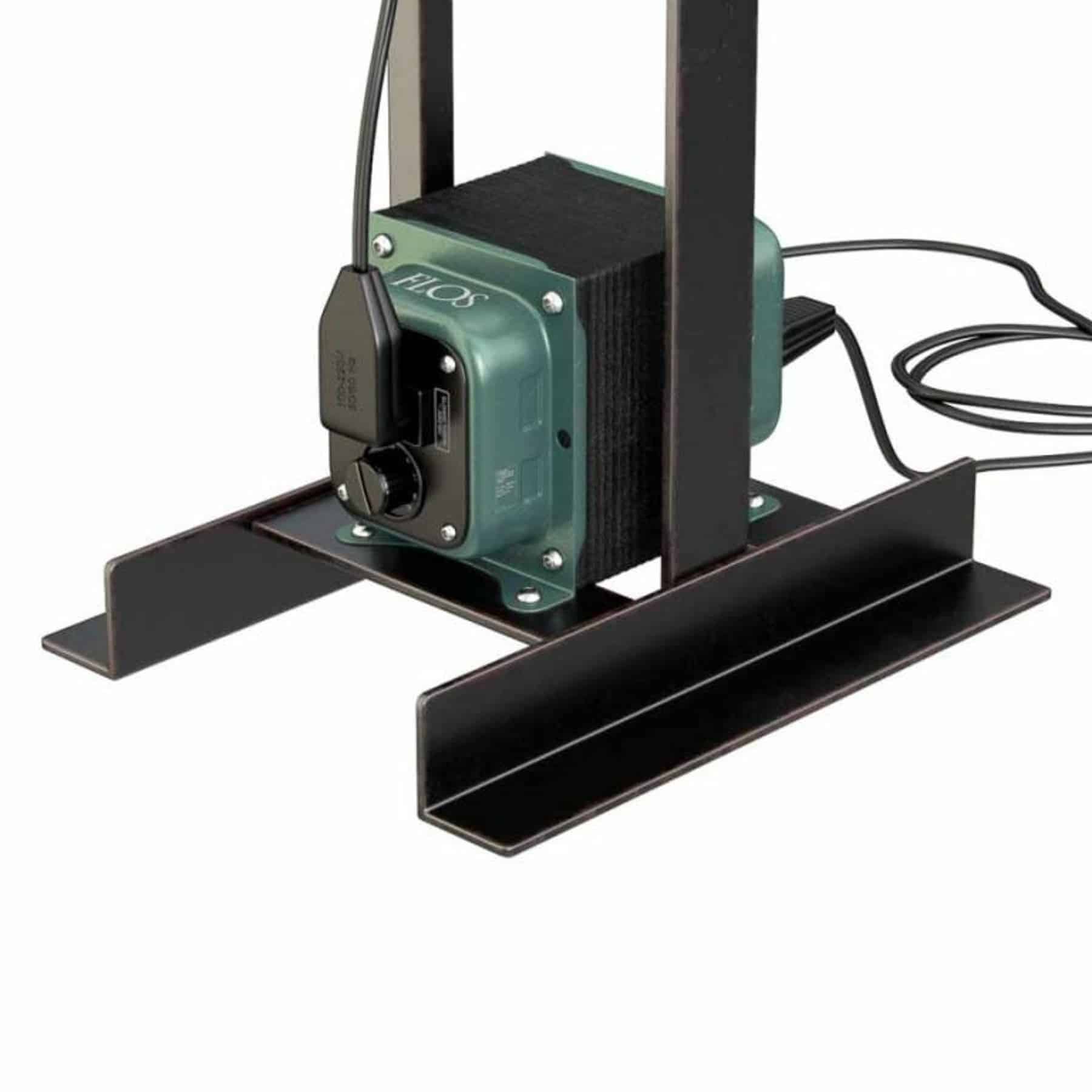 TOIO - Lampada da terra - FLOS