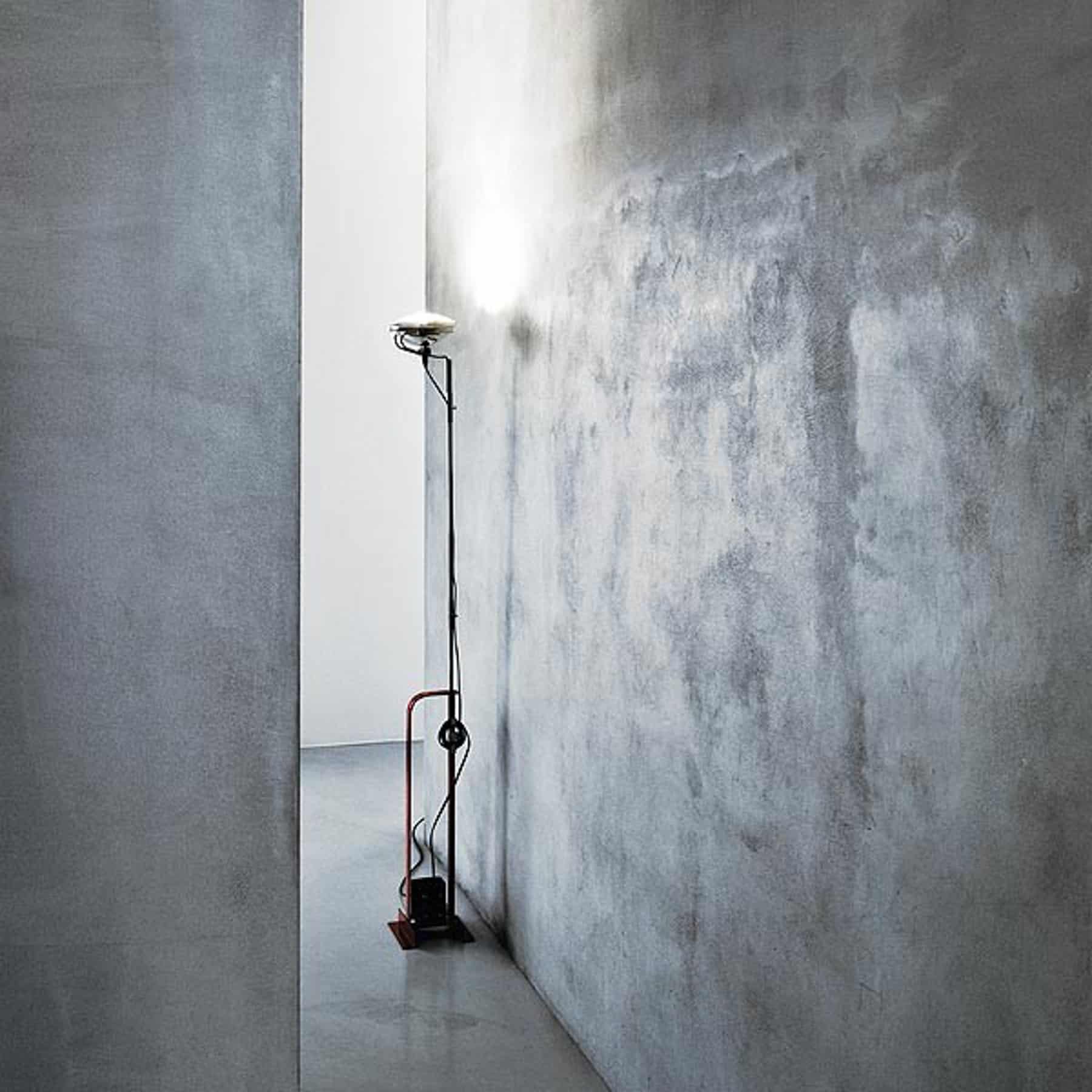 TOIO - Lampada da terra - FLOS