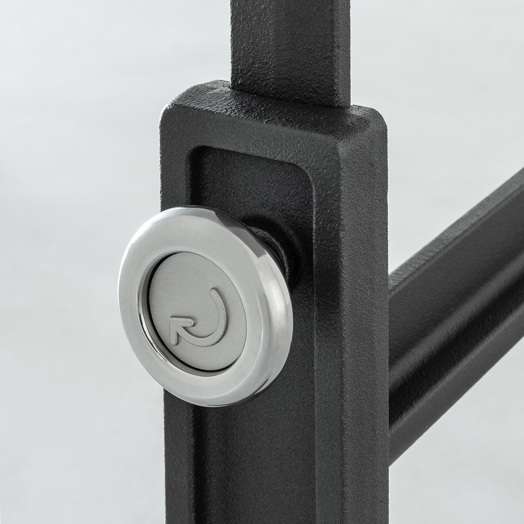 BRUT - Tavolo regolabile - MAGIS DESIGN